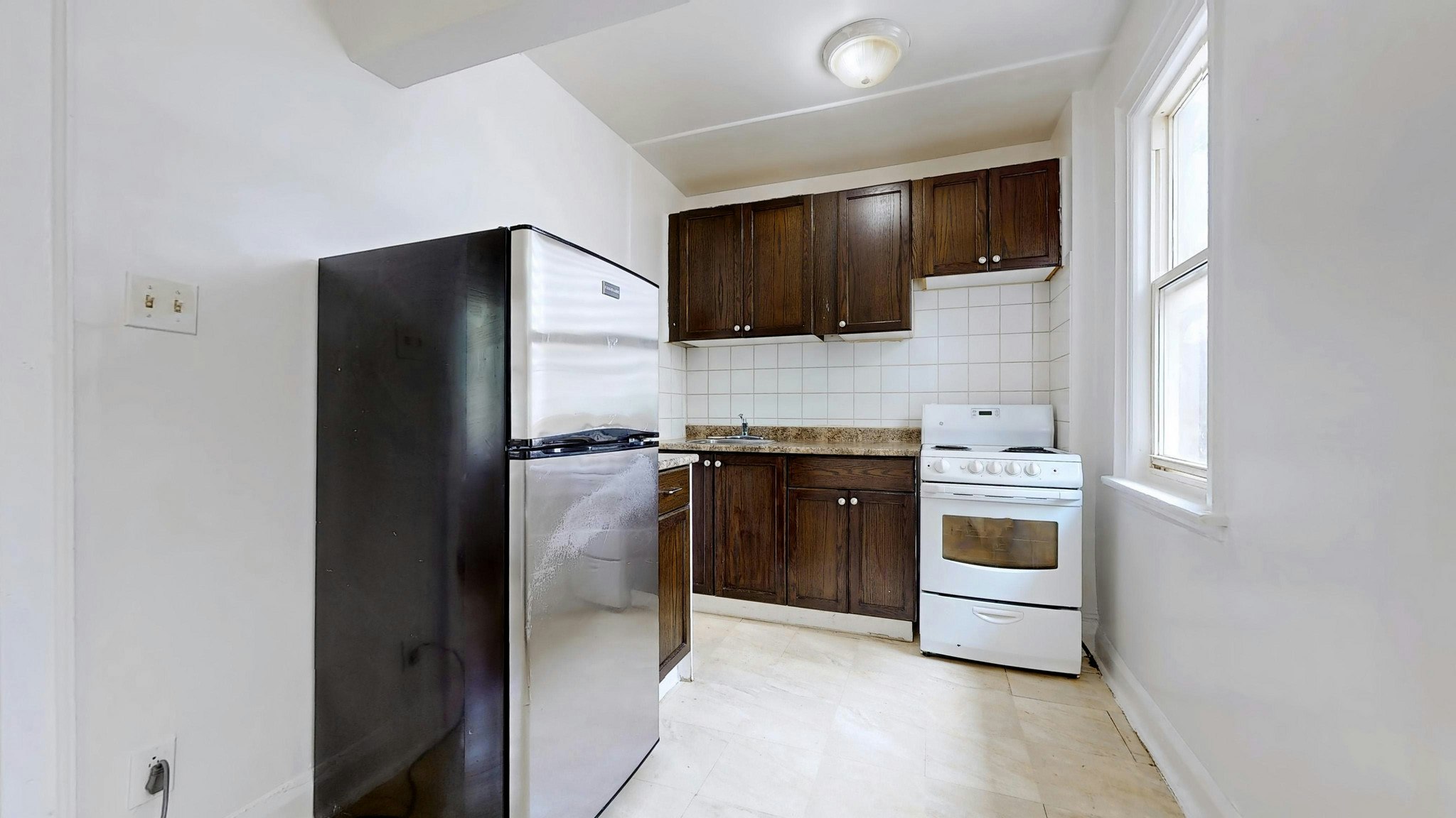 125 Bold Street, Hamilton, ON, L8P 1T9 - 3