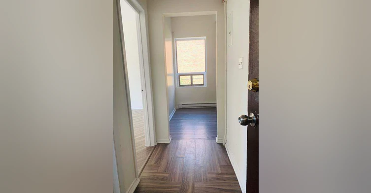 168 Grange Avenue, Toronto, ON, M5T 1E3 - 8
