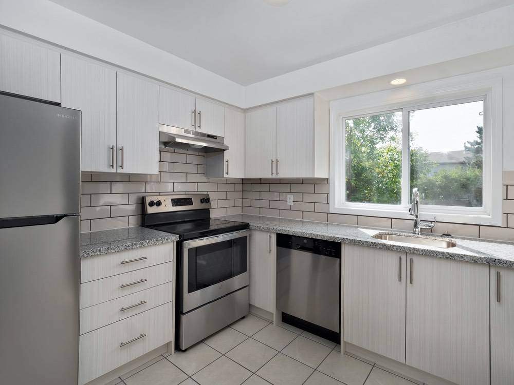414 Stone Road, Guelph, ON, N1G 3E1 - 2
