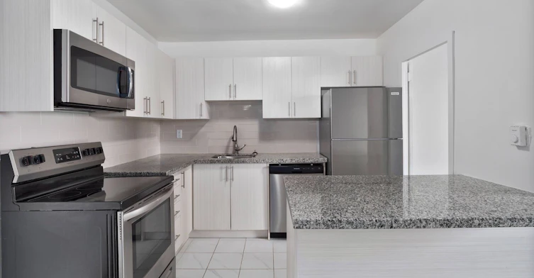 3250 Keele Street, Toronto, ON, M3M 3C5