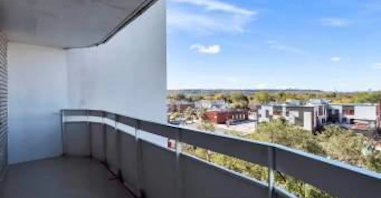 221 Melvin Avenue, Hamilton, ON, L8H 2K1 - 9