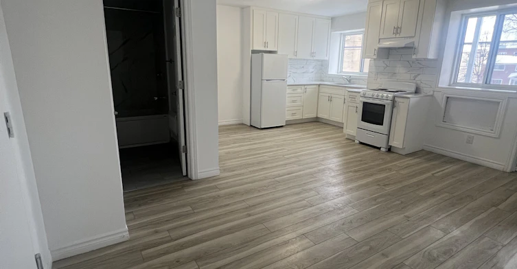 307-630 Cummings Avenue, Ottawa, ON, K1K 2K6 - 3