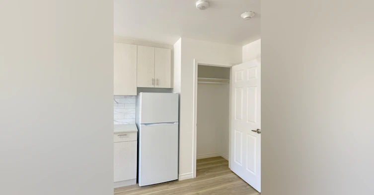 306-630 Cummings Avenue, Ottawa, ON, K1K 2L8 - 8
