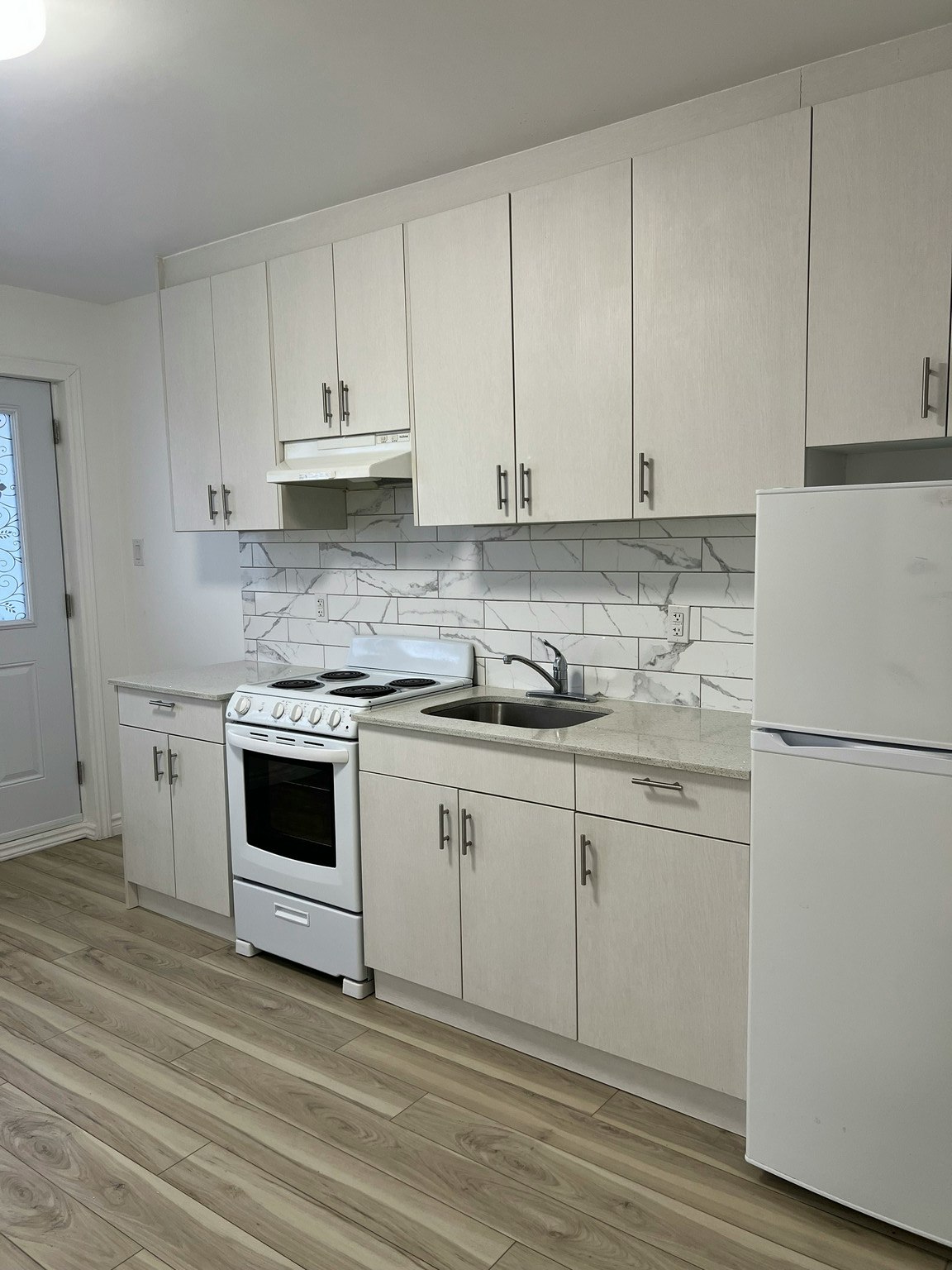 306-630 Cummings Avenue, Ottawa, ON, K1K 2L8 - 11