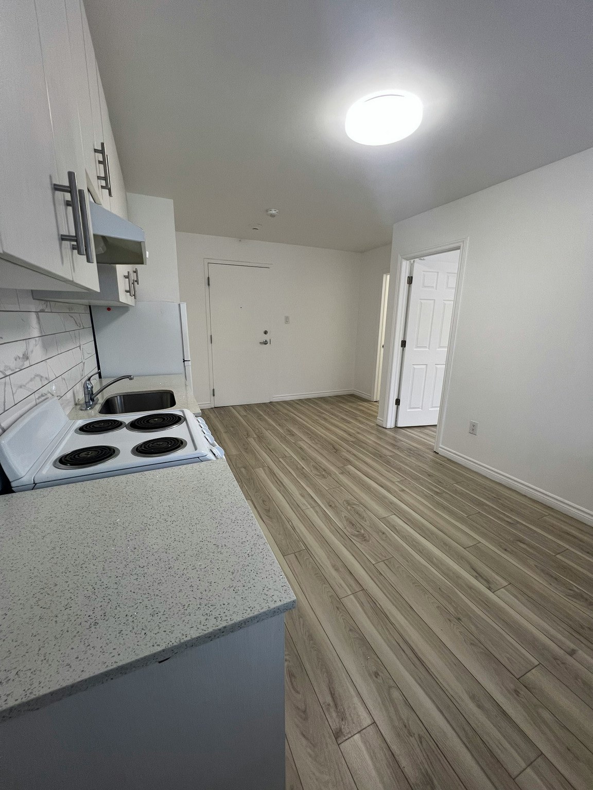 306-630 Cummings Avenue, Ottawa, ON, K1K 2L8 - 4