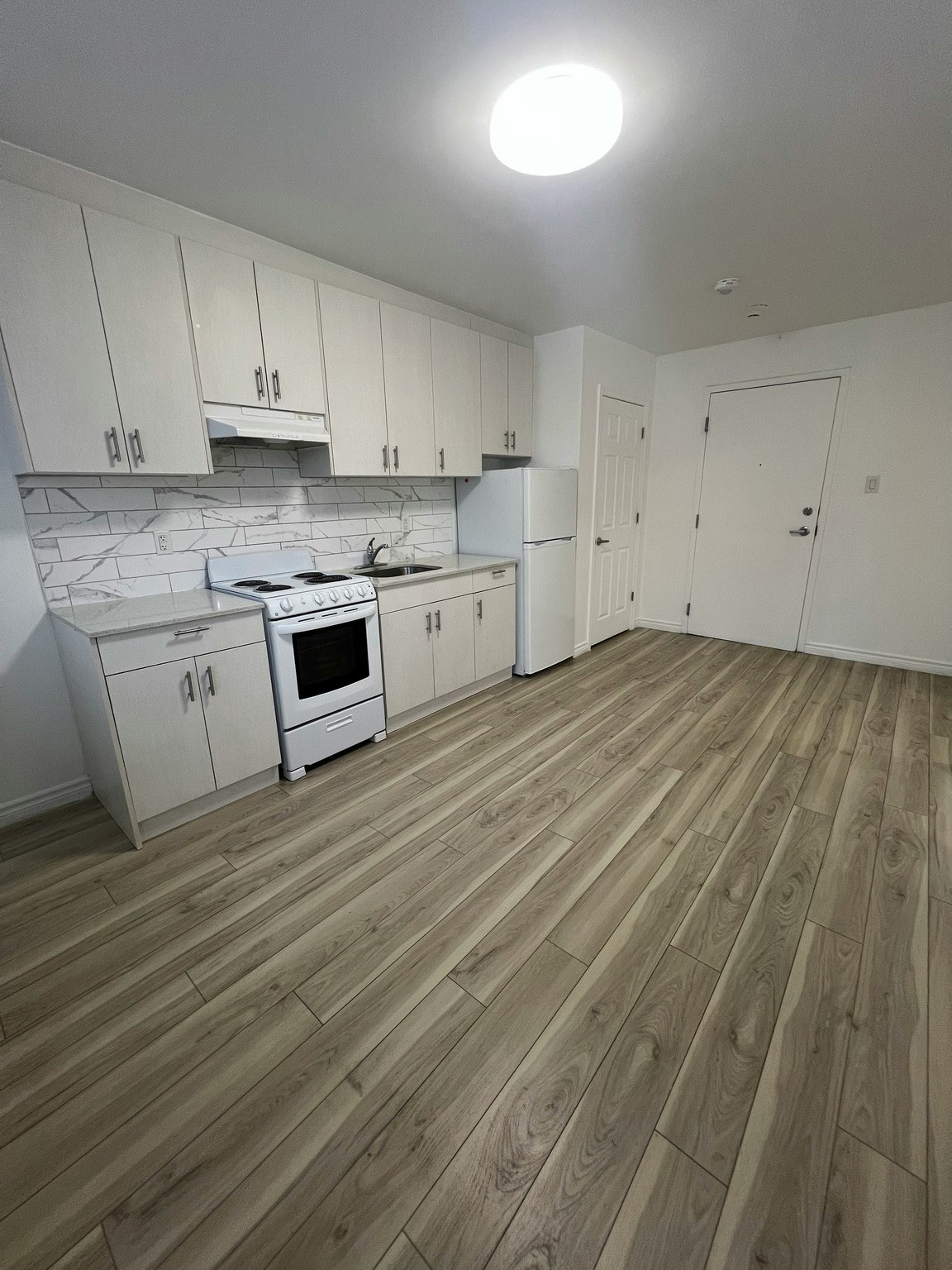 306-630 Cummings Avenue, Ottawa, ON, K1K 2L8 - 6