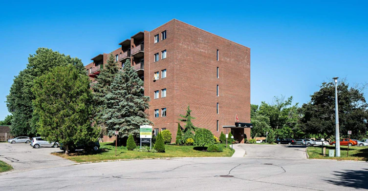 5 Lamers Court, Tillsonburg, ON, N4G 4Z4 - 8