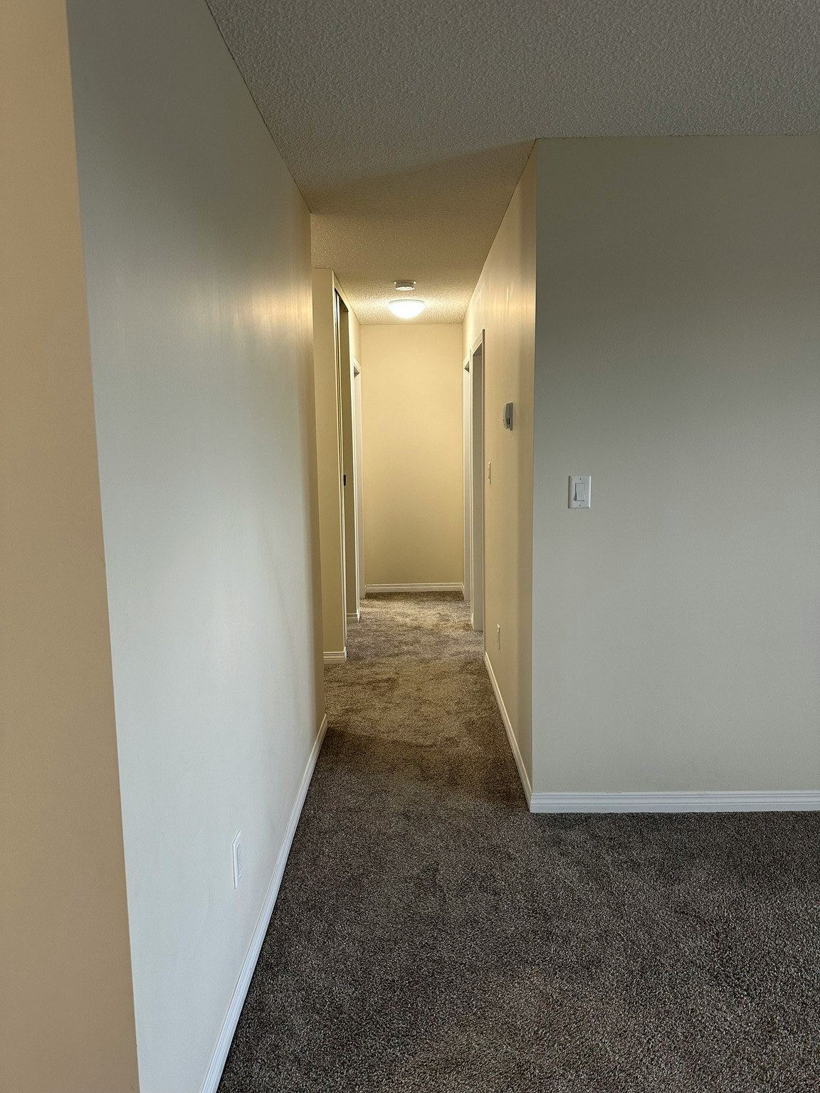 2911 109 Street, Edmonton, AB, T6J 5C9 - 10