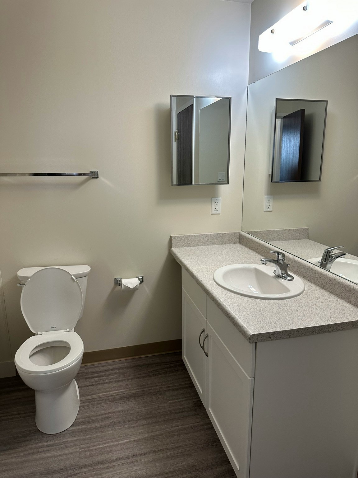 2911 109 Street, Edmonton, AB, T6J 5C9 - 21