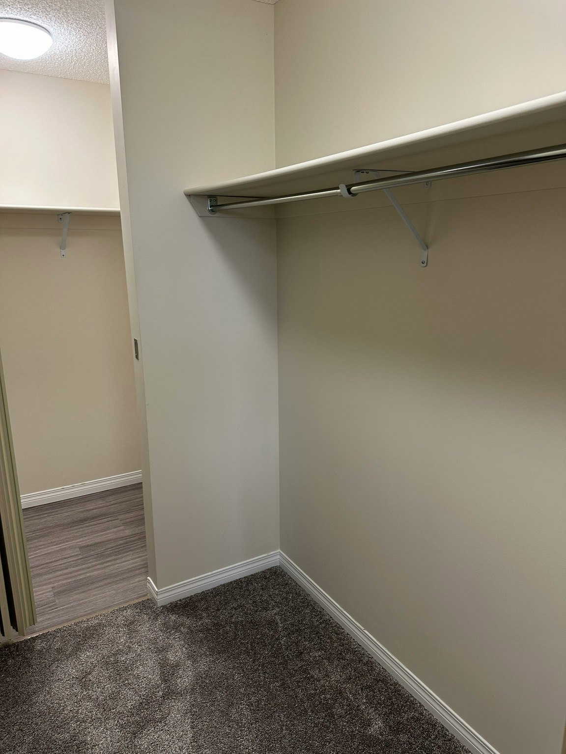 2911 109 Street, Edmonton, AB, T6J 5C9 - 17