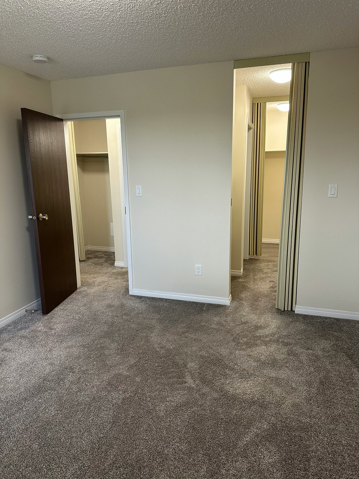 2911 109 Street, Edmonton, AB, T6J 5C9 - 15