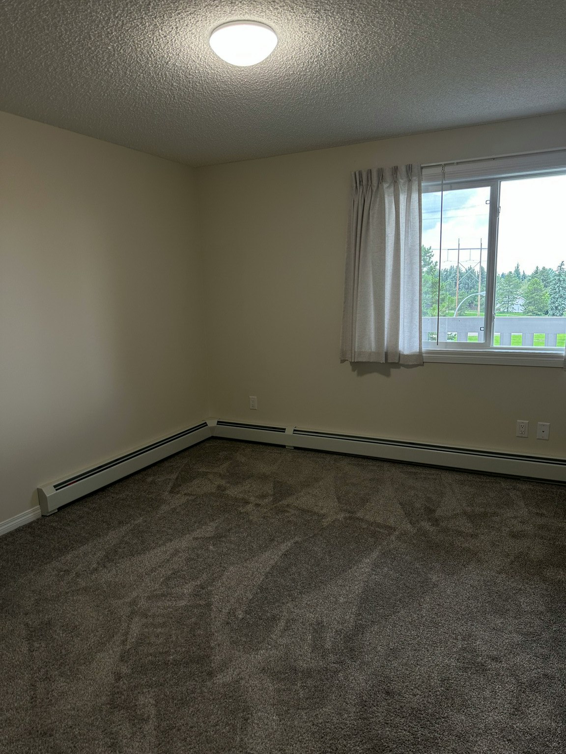 2911 109 Street, Edmonton, AB, T6J 5C9 - 14