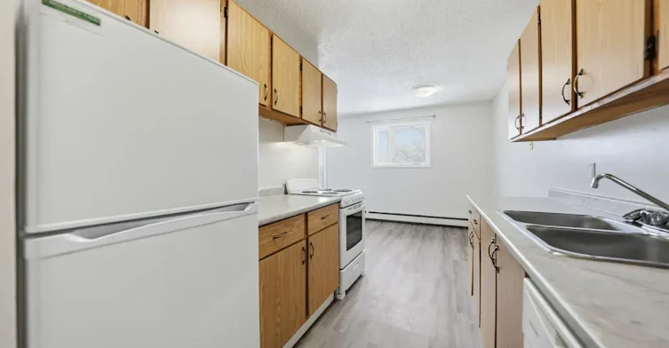 101-843 15th Avenue East, Prince Albert, SK, S6V 7S1 - 4