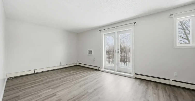 202-843 15th Avenue East, Prince Albert, SK, S6V 7S1 - 5