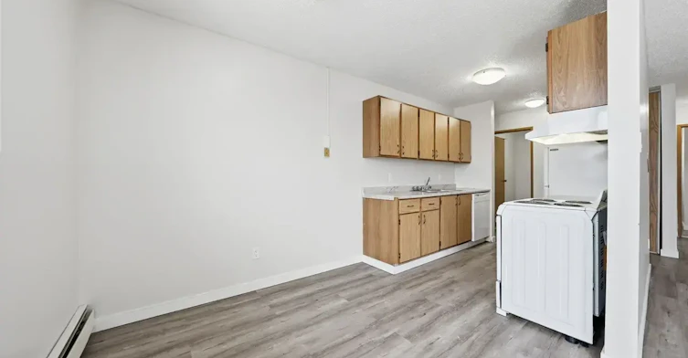 202-843 15th Avenue East, Prince Albert, SK, S6V 7S1 - 8