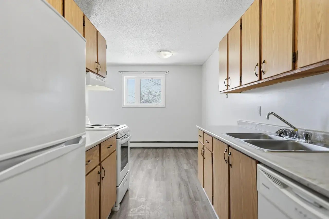 202-843 15th Avenue East, Prince Albert, SK, S6V 7S1 - 6