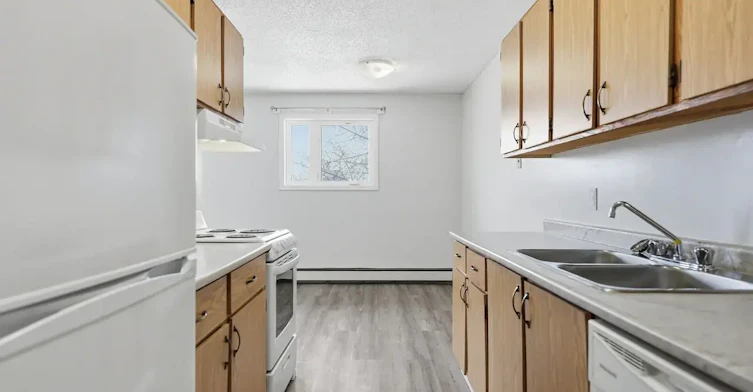 202-843 15th Avenue East, Prince Albert, SK, S6V 7S1 - 6