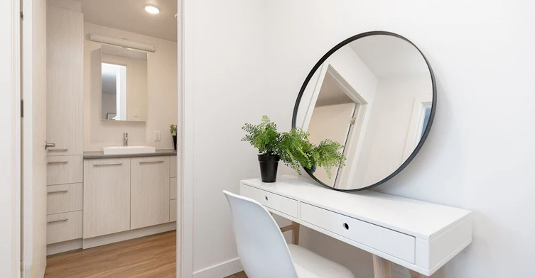 1065 Des Francs Bourgeois Street, Boisbriand, QC, J7H 0G9 - 7