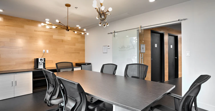 8300 Du St Laurent Boulevard, Brossard, QC, J4X 0B7 - 15