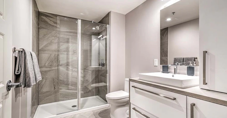 8300 Du St Laurent Boulevard, Brossard, QC, J4X 0B7 - 12