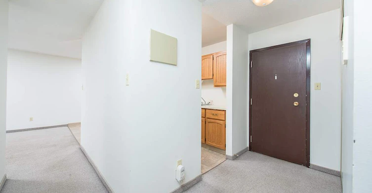 3611 145 Avenue, Edmonton, AB, T5Y 2L7 - 2