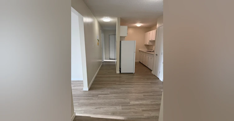 A102-633 28 Street W, Prince Albert, SK, S6V 6K5 - 63