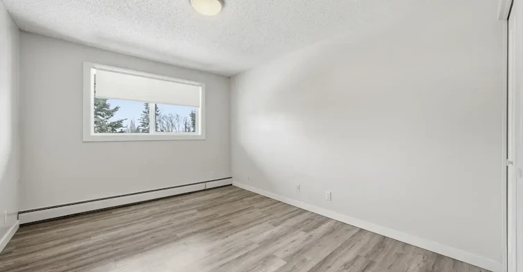 A102-633 28 Street W, Prince Albert, SK, S6V 6K5 - 10