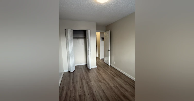 A102-633 28 Street W, Prince Albert, SK, S6V 6K5 - 68