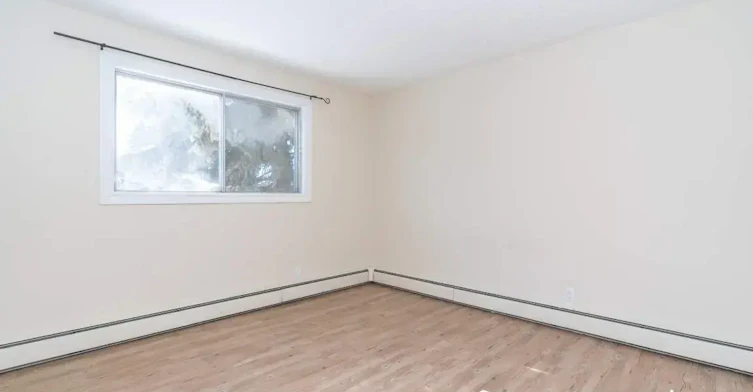 C101-633 28 Street W, Prince Albert, SK, S6V 6K5 - 45