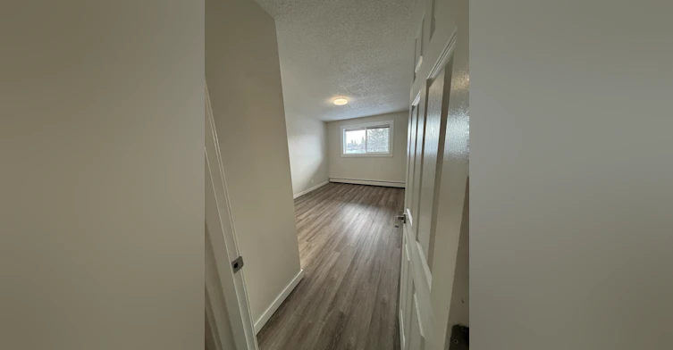 C101-633 28 Street W, Prince Albert, SK, S6V 6K5 - 66