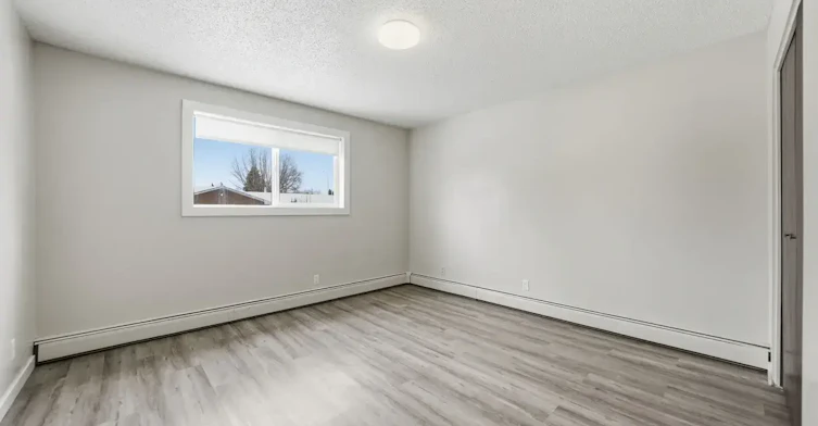 C101-633 28 Street W, Prince Albert, SK, S6V 6K5 - 29