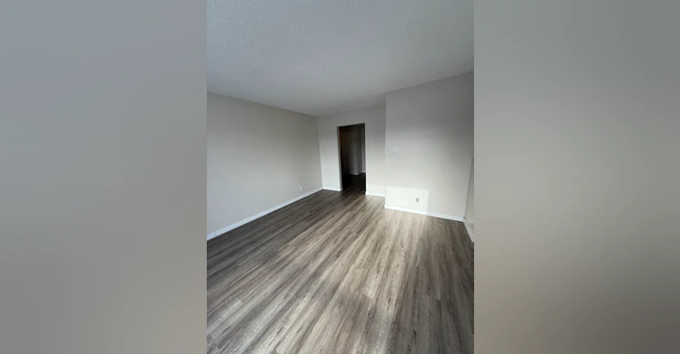 C101-633 28 Street W, Prince Albert, SK, S6V 6K5 - 65