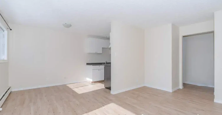 C104-633 28 Street W, Prince Albert, SK, S6V 6K5 - 40
