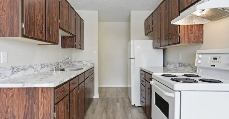 C104-633 28 Street W, Prince Albert, SK, S6V 6K5 - 22