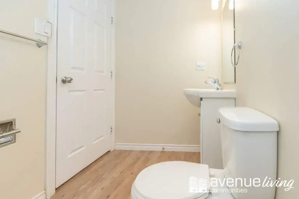 D201-633 28 Street W, Prince Albert, SK, S6V 6K5 - 42