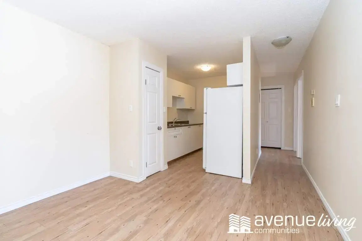 D201-633 28 Street W, Prince Albert, SK, S6V 6K5 - 36