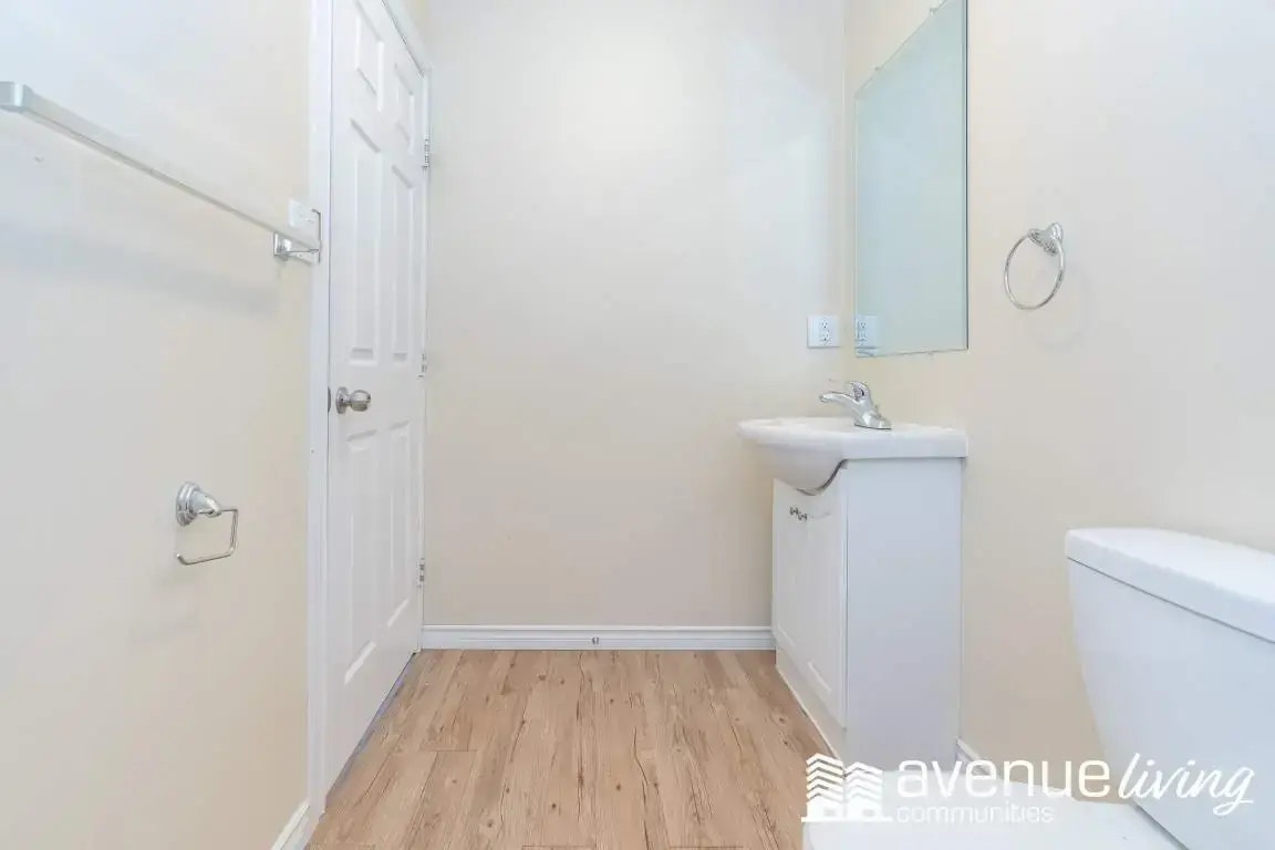 D201-633 28 Street W, Prince Albert, SK, S6V 6K5 - 37