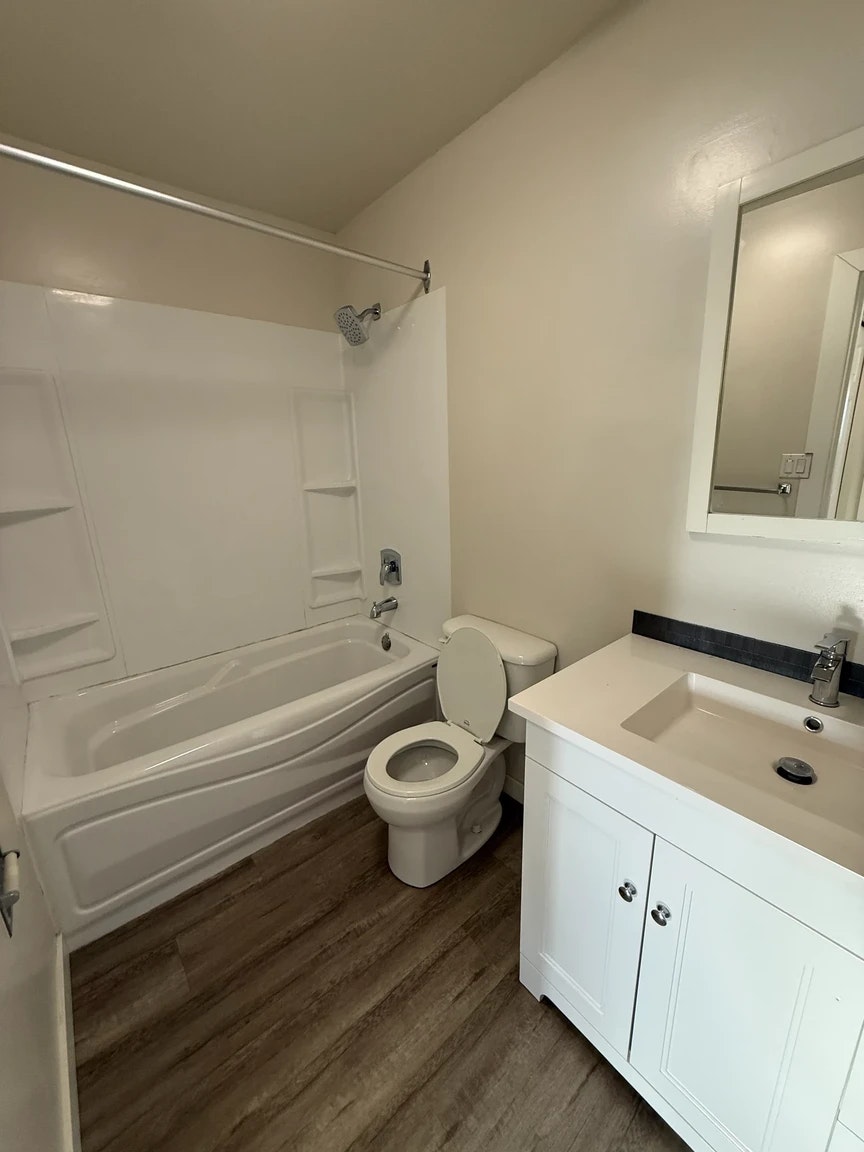 D201-633 28 Street W, Prince Albert, SK, S6V 6K5 - 61