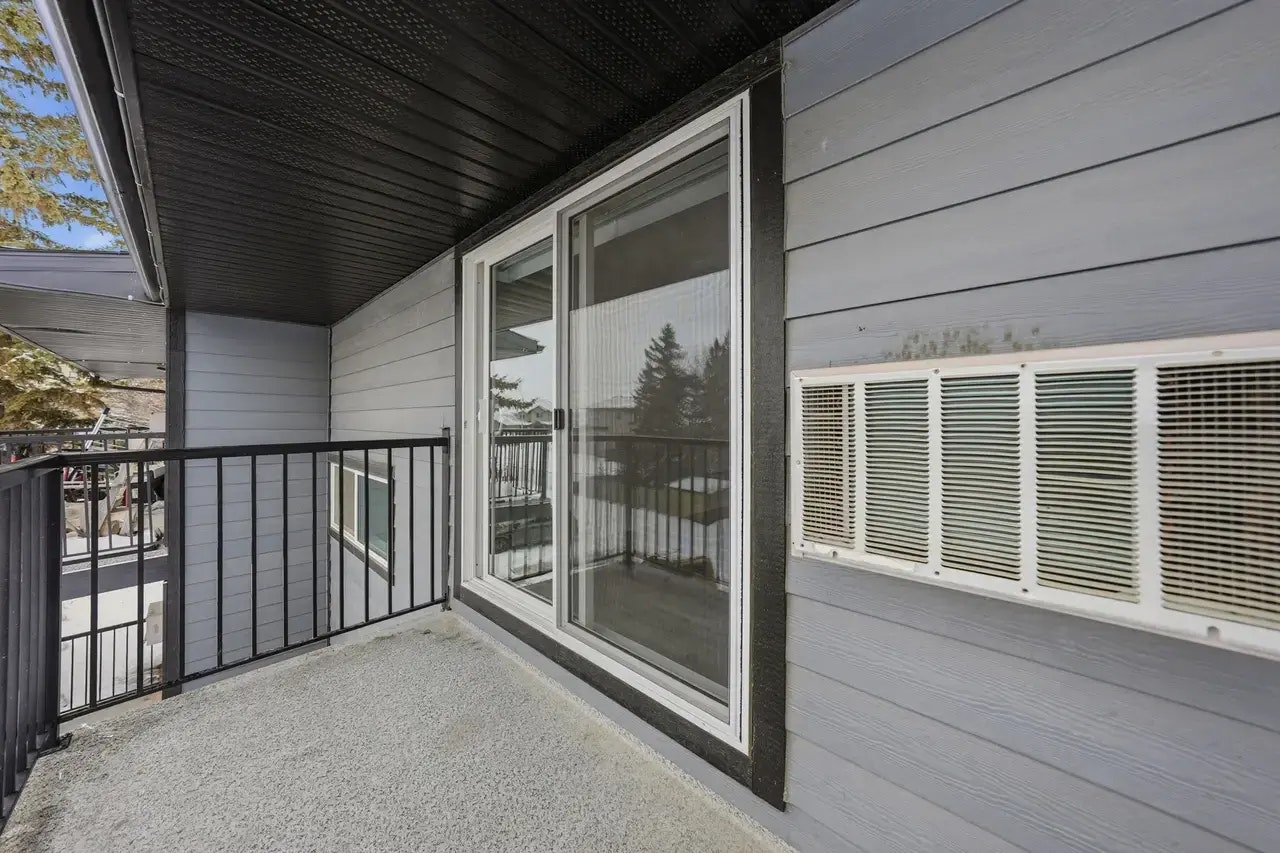 D201-633 28 Street W, Prince Albert, SK, S6V 6K5 - 17