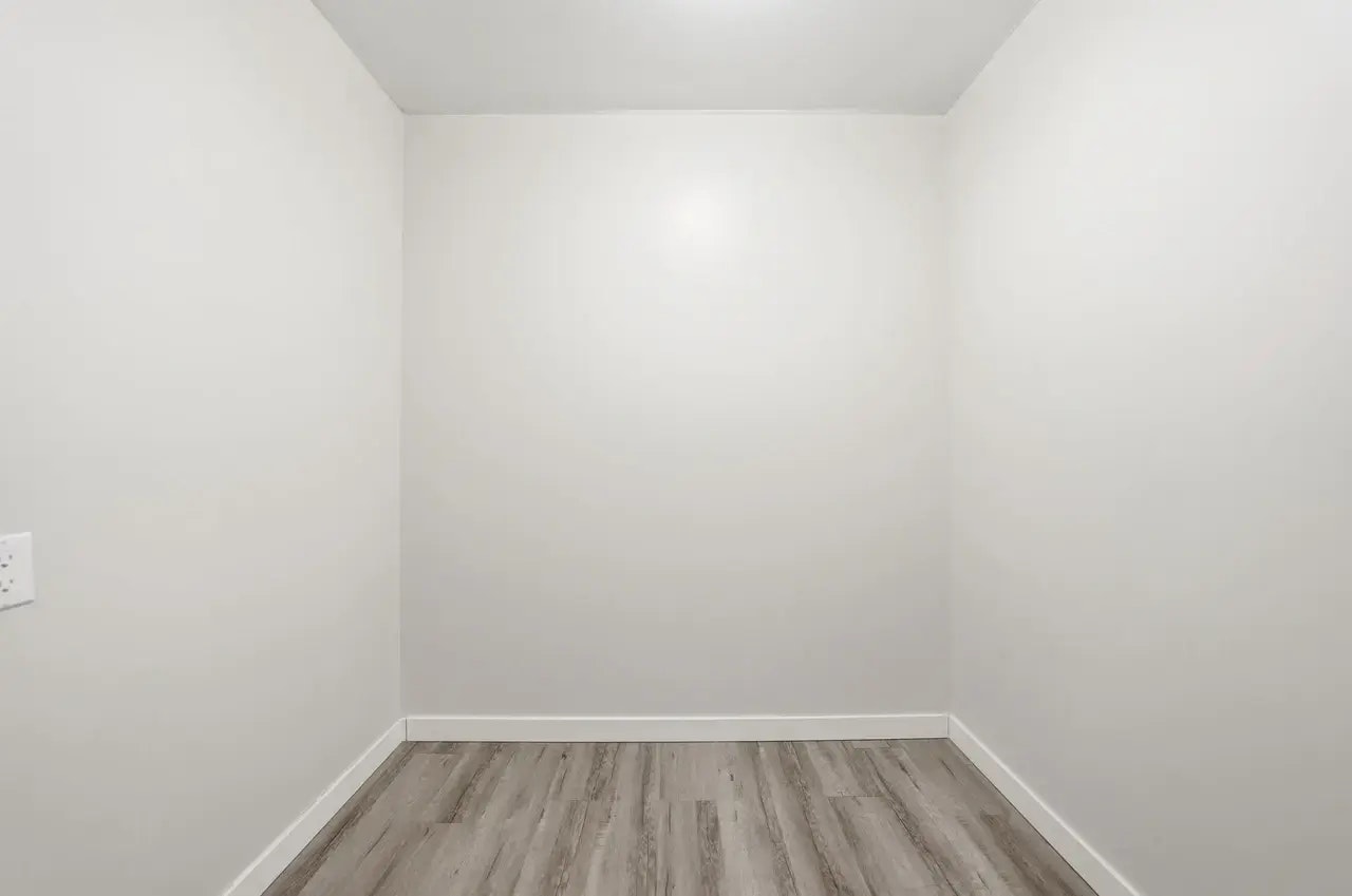 D201-633 28 Street W, Prince Albert, SK, S6V 6K5 - 30