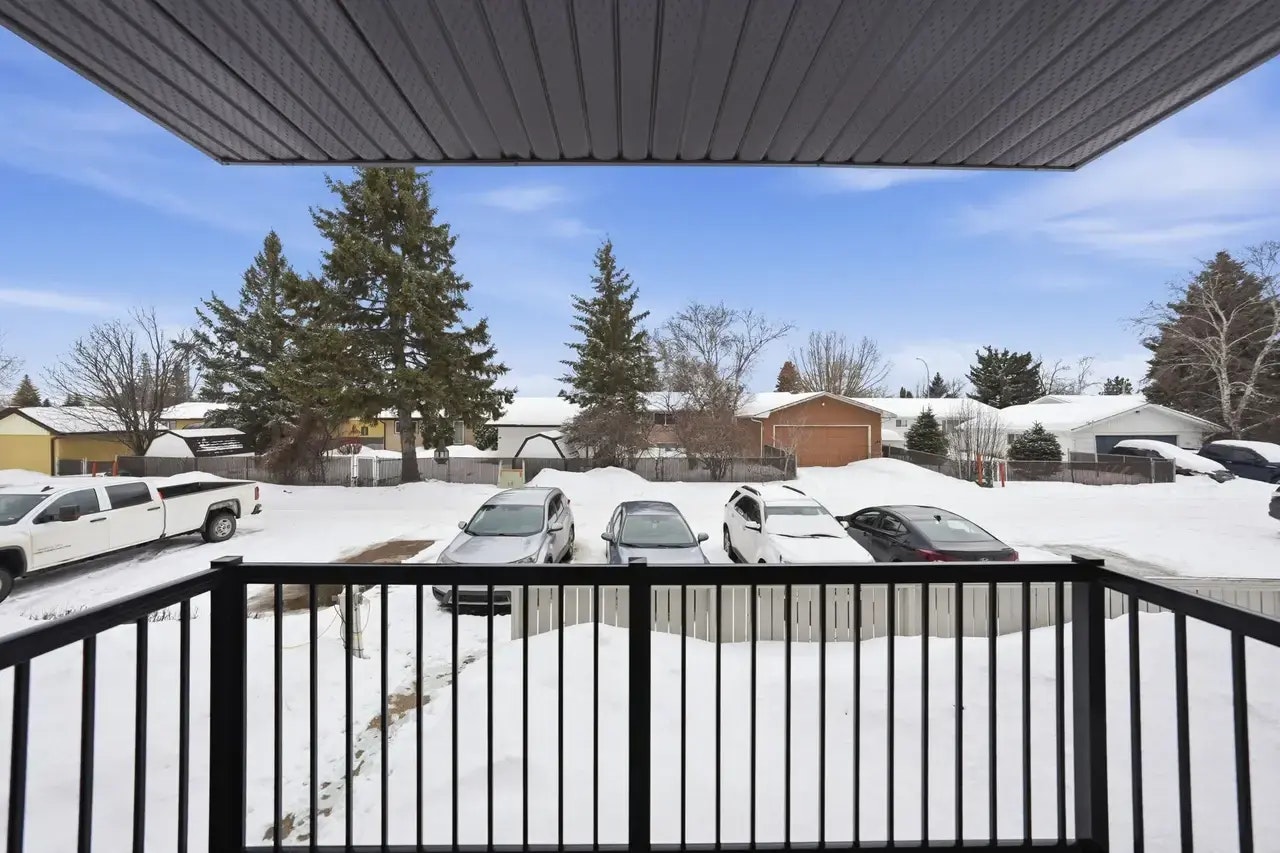 D201-633 28 Street W, Prince Albert, SK, S6V 6K5 - 32
