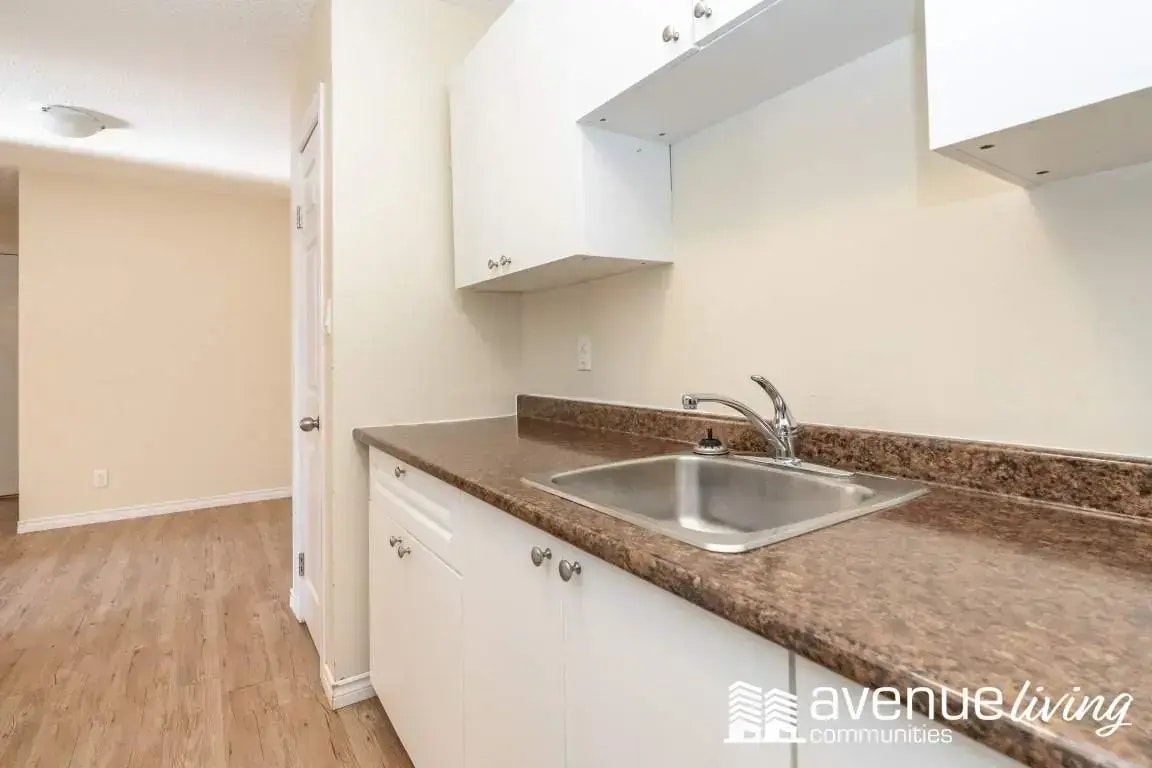 D201-633 28 Street W, Prince Albert, SK, S6V 6K5 - 35