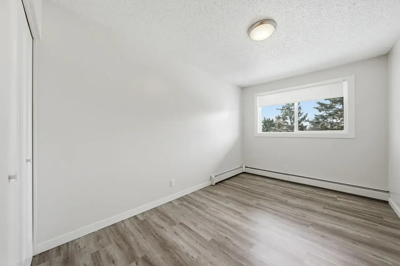 D201-633 28 Street W, Prince Albert, SK, S6V 6K5 - 12