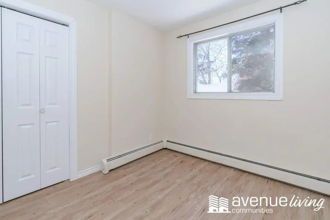 D201-633 28 Street W, Prince Albert, SK, S6V 6K5 - 47
