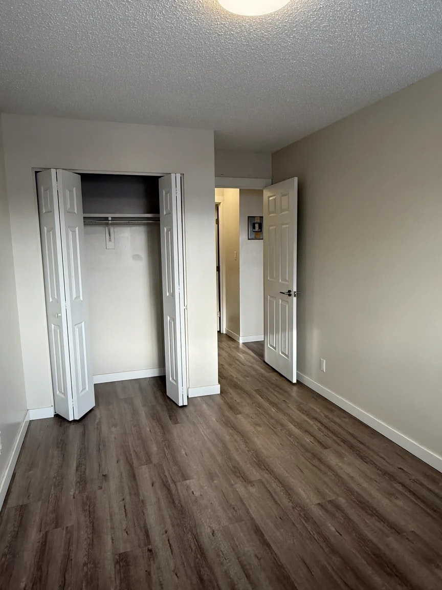 D201-633 28 Street W, Prince Albert, SK, S6V 6K5 - 68