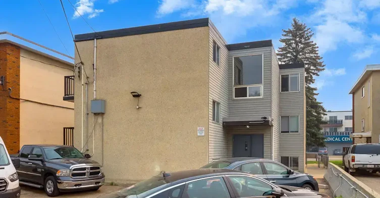 1-12140 82 Street NW, Edmonton, AB, T5B 2W7 - 13
