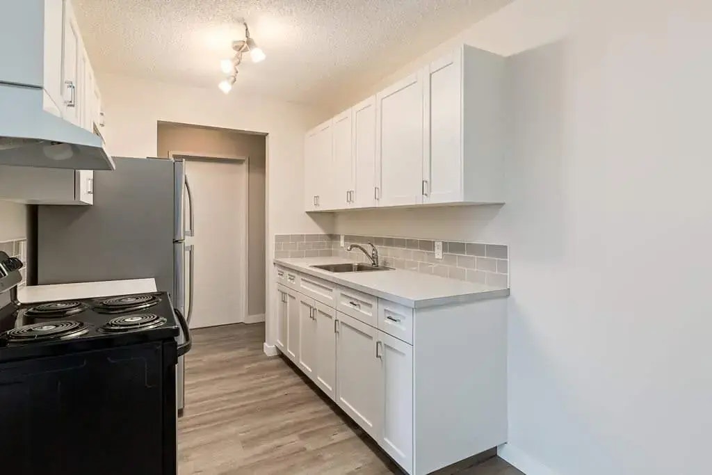 106-2327 Crestwood Drive SE, Medicine Hat, AB, T1B 1Z2 - 10