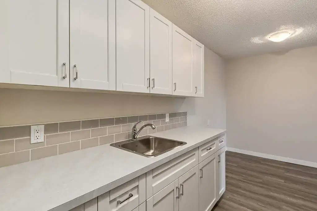335-2327 Crestwood Drive SE, Medicine Hat, AB, T1B 1Z2 - 12