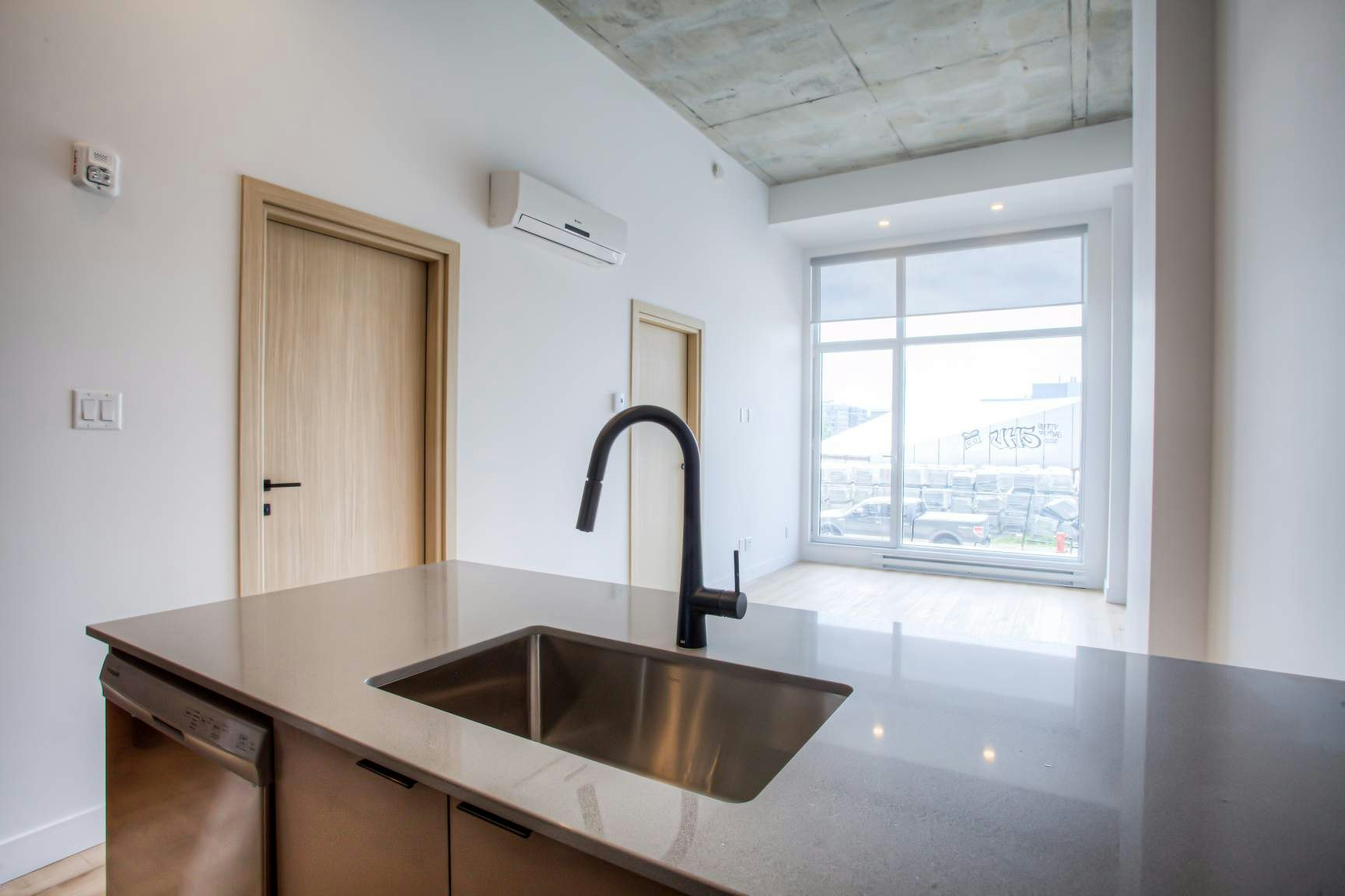156-439 Thérèse Lavoie Roux Avenue, Montréal, QC, H2V 0B1 - 5