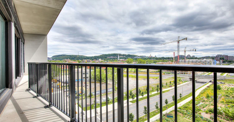 314-439 Thérèse Lavoie Roux Avenue, Montréal, QC, H2V 0B1 - 25